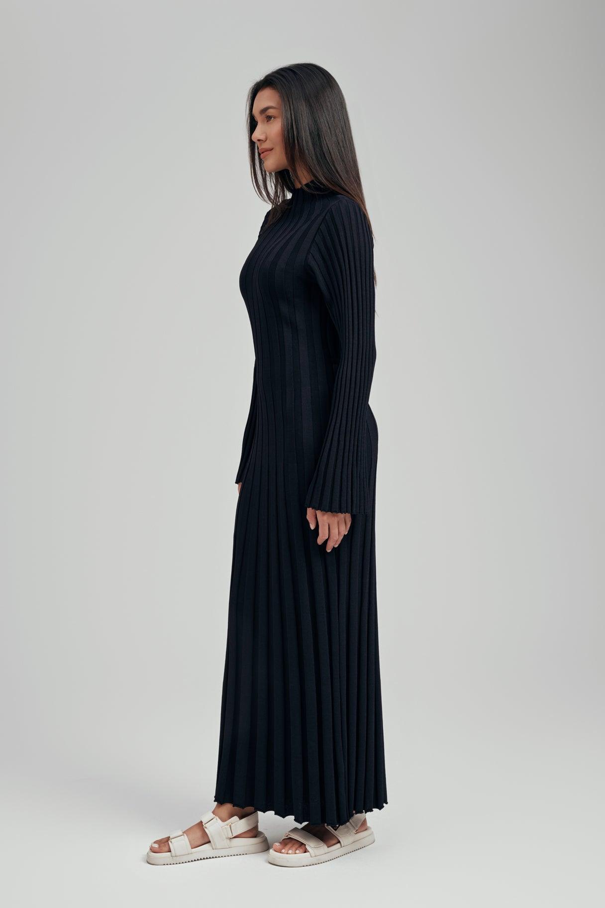 Remi Ribbed Knit Long Sleeve Maxi Dress