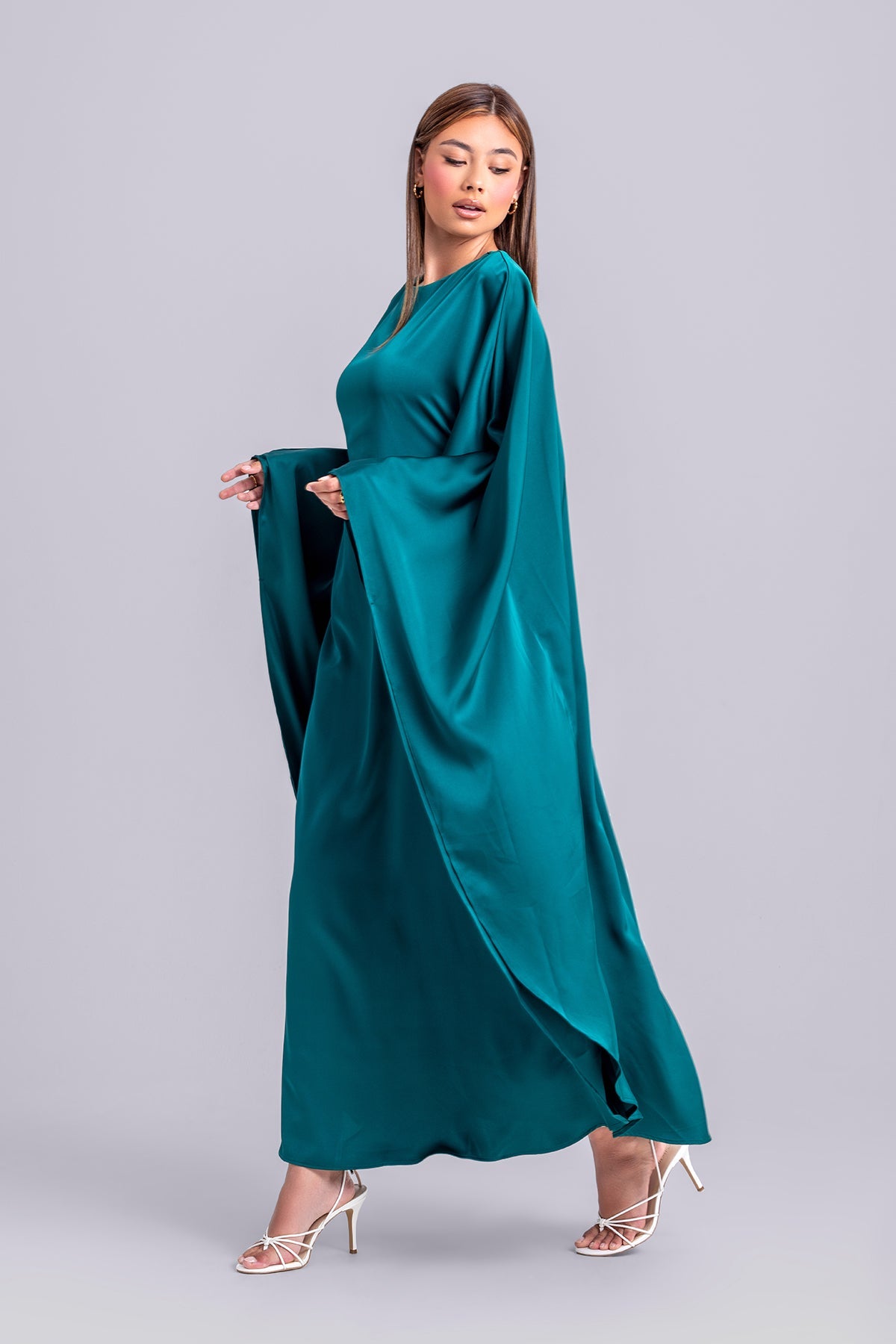 Nadine Abaya Kaftan- Plume