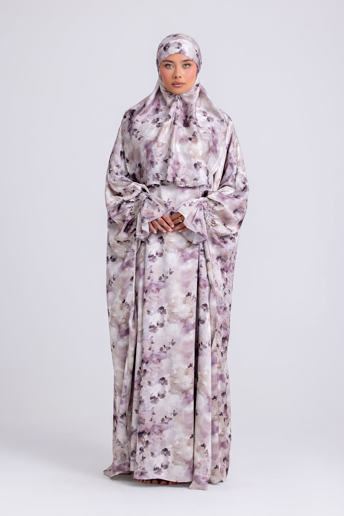 Zaynab Abaya and Matching Hijab Prayer Set- Lilac Paradise