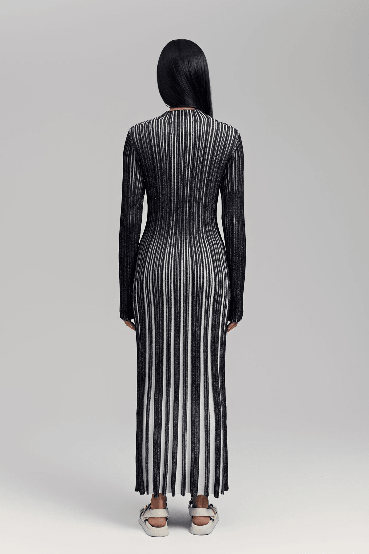 Elaura Ribbed Knit Long Sleeve Maxi Dress