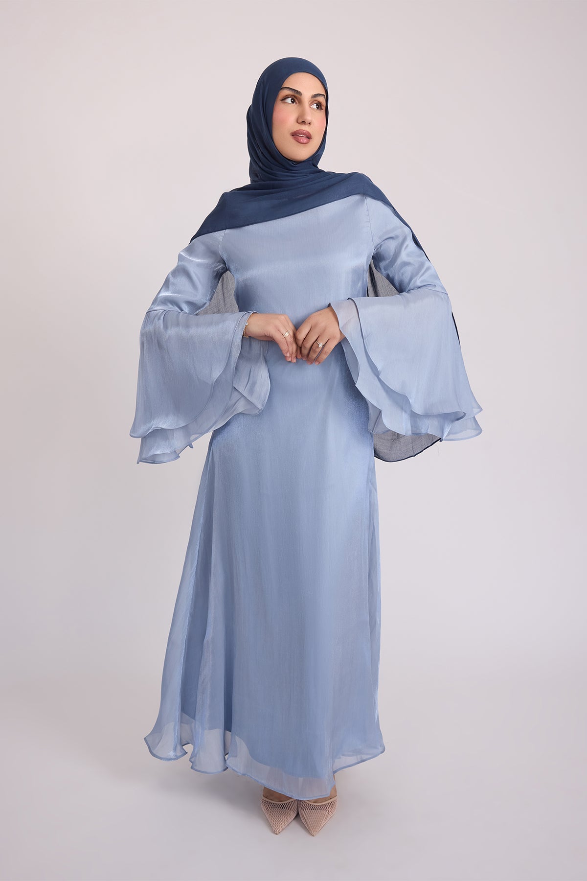 ZahraaTheLabel_Studio__2052-2_9000b181-cf41-4500-8382-c3e9fb7f1b38.jpg