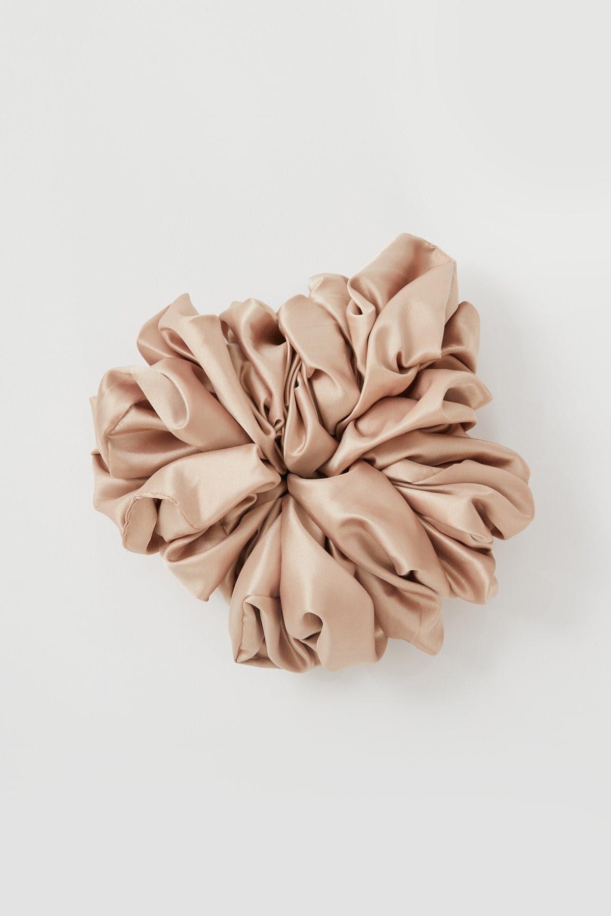 Satin Hijab Scrunchie- Nude - Zahraa The Label